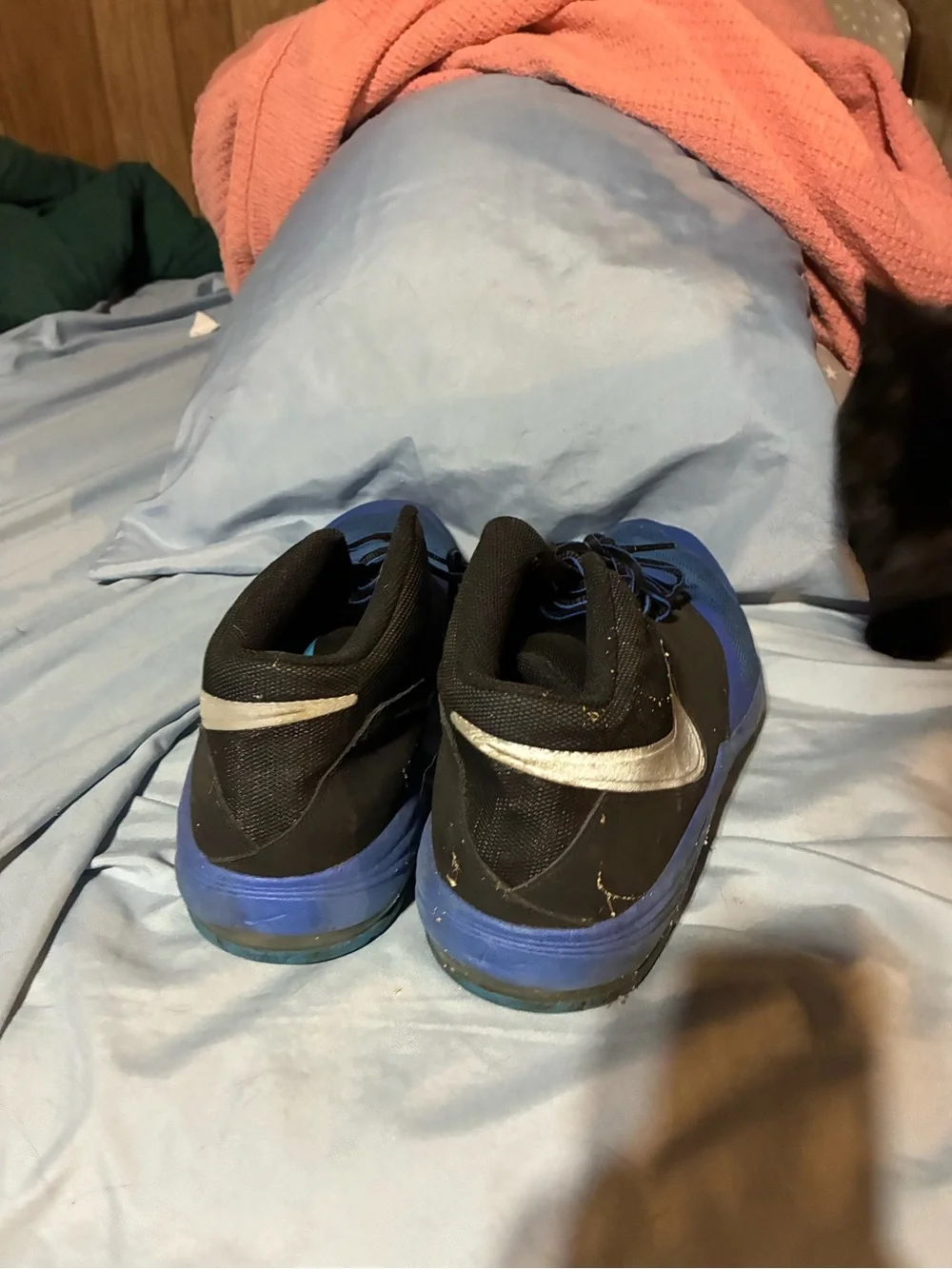 Nike Black and Blue Mid-Top Basketball Sneakers